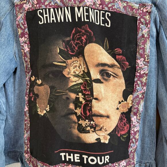 Upcycled Lightweight Denim Trucker Jacket w/Shawn Mendes Graphic On Back Size L - Picture 3 of 10